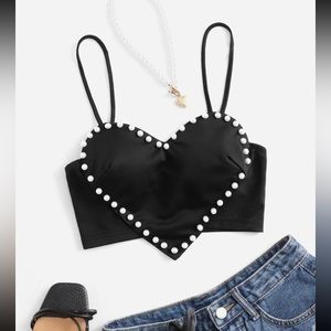 Heart shaped pearl black crop top